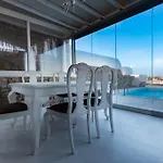 펜션 Huge Mykonos. Ideal For 8-12 Guests Mykonos Town