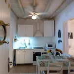 펜션 Huge Mykonos. Ideal For 8-12 Guests *