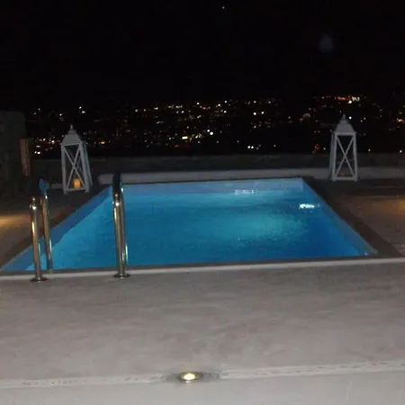 別荘 Huge Mykonos. Ideal For 8-12 Guests
