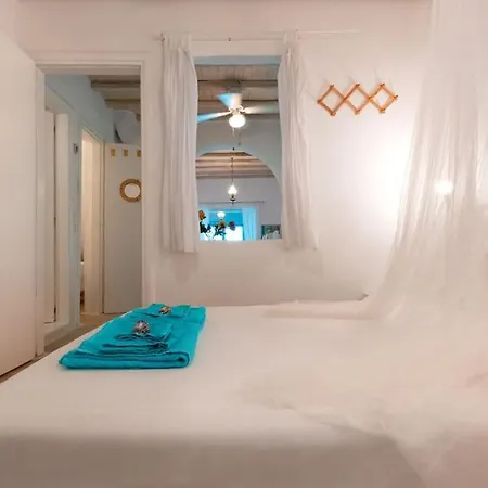 펜션 Huge Mykonos. Ideal For 8-12 Guests