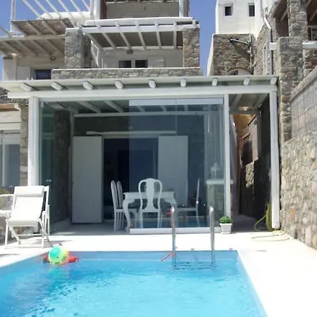 Huge Mykonos. Ideal For 8-12 Guests 펜션 *