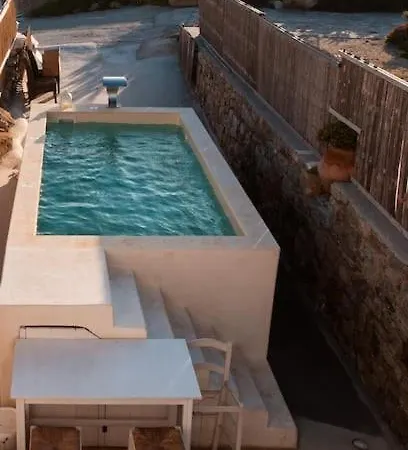 펜션 Huge Mykonos. Ideal For 8-12 Guests